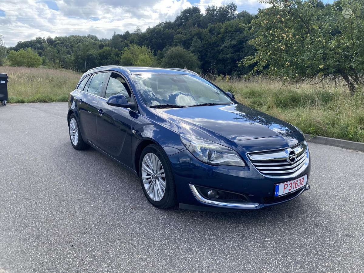 Opel Insignia 2015 — interior