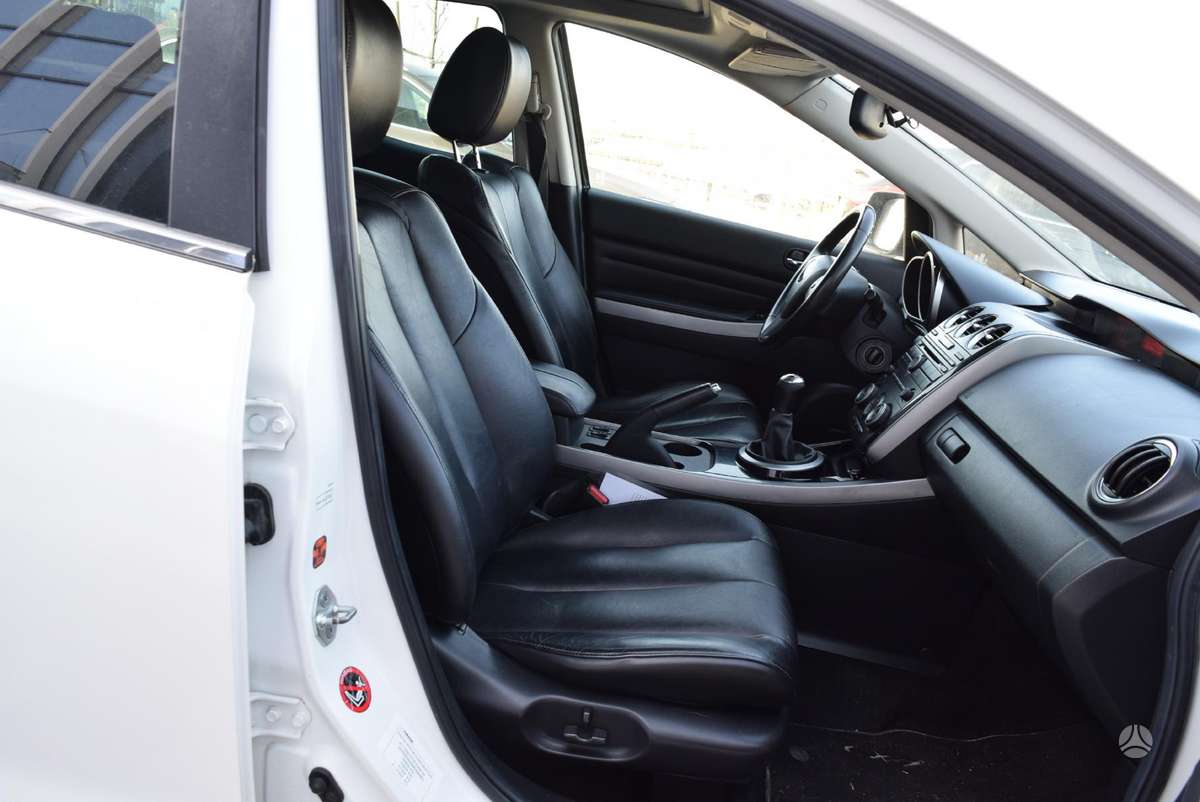 Mazda CX-7 2010 — photo 10