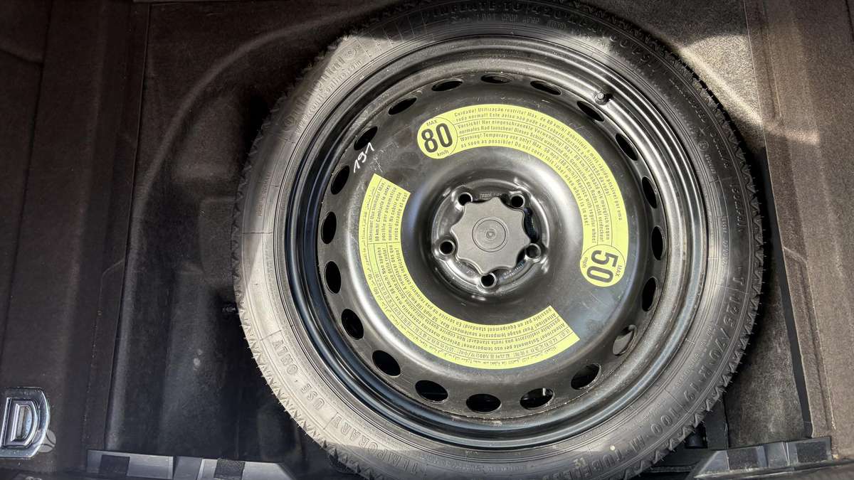 Audi A4 2013 — photo 14