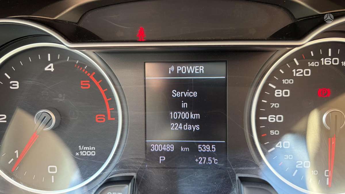 Audi A4 2013 — photo 6