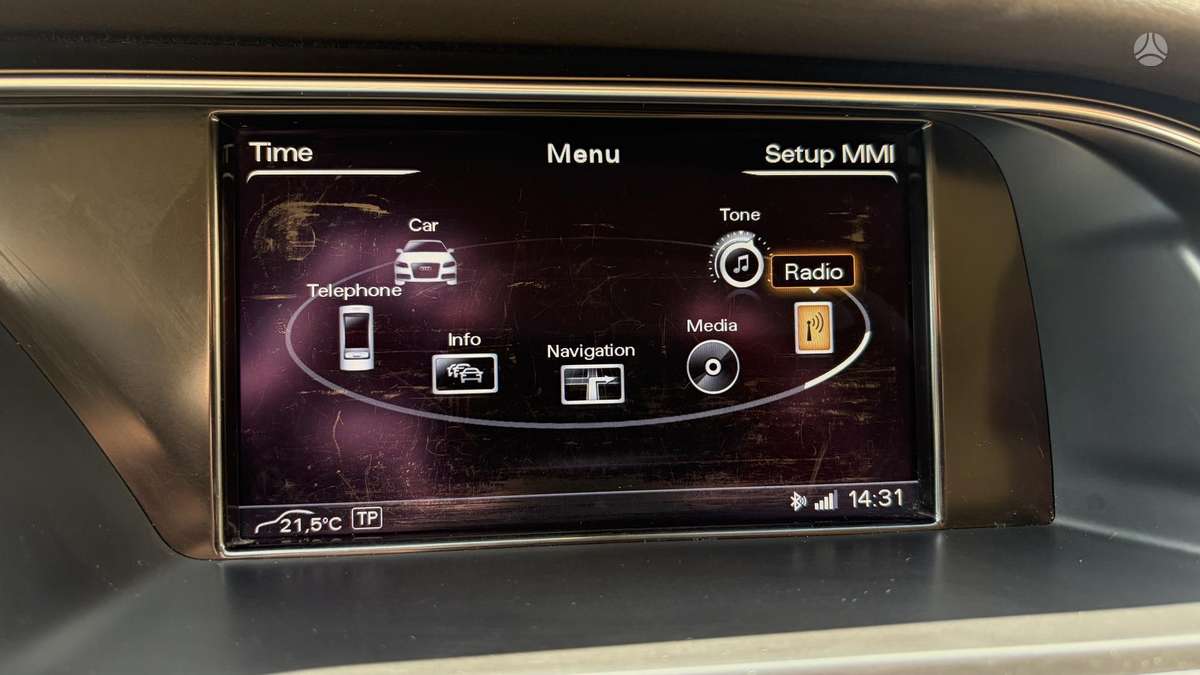 Audi A4 2013 — photo 7