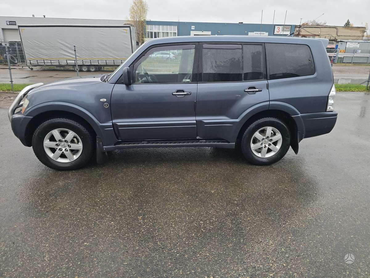 Mitsubishi Pajero 2006 — photo 7