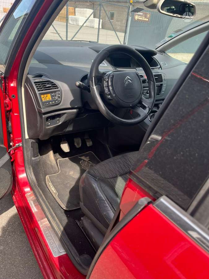 Citroen Grand 2012 — photo 9