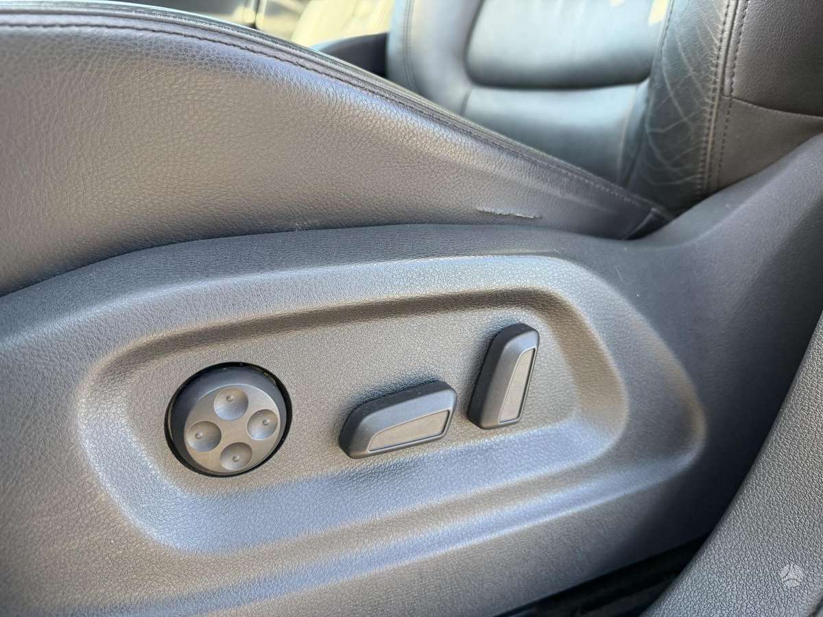 Volkswagen Tiguan 2008 — photo 18