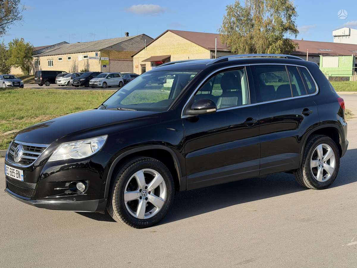 Volkswagen Tiguan 2008 — engine 1968 cm³, 140 HP (103kW)