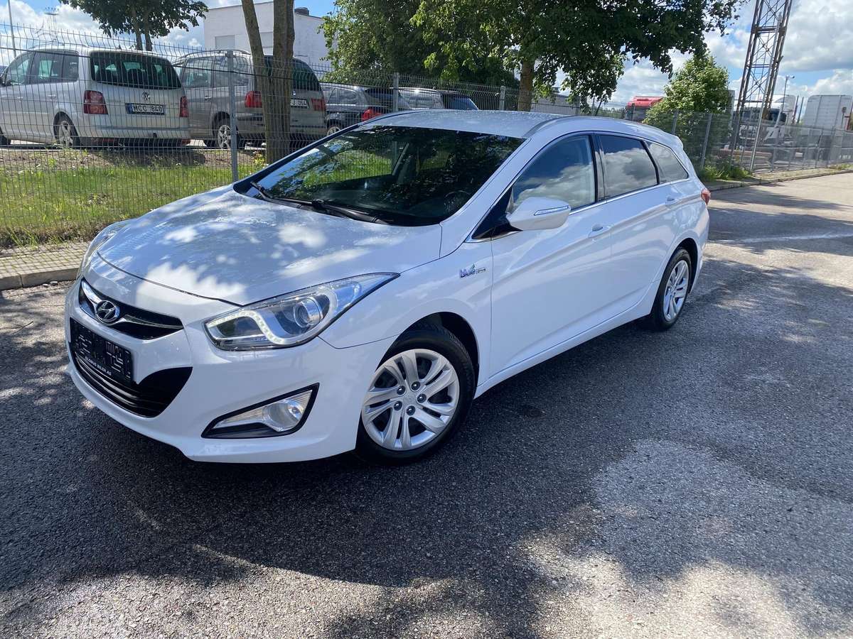 Hyundai i40, 2014