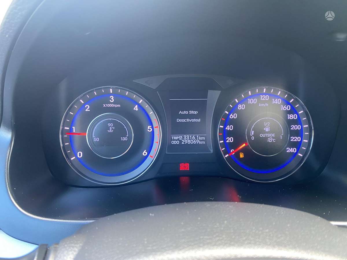 Hyundai i40 2014 — photo 16