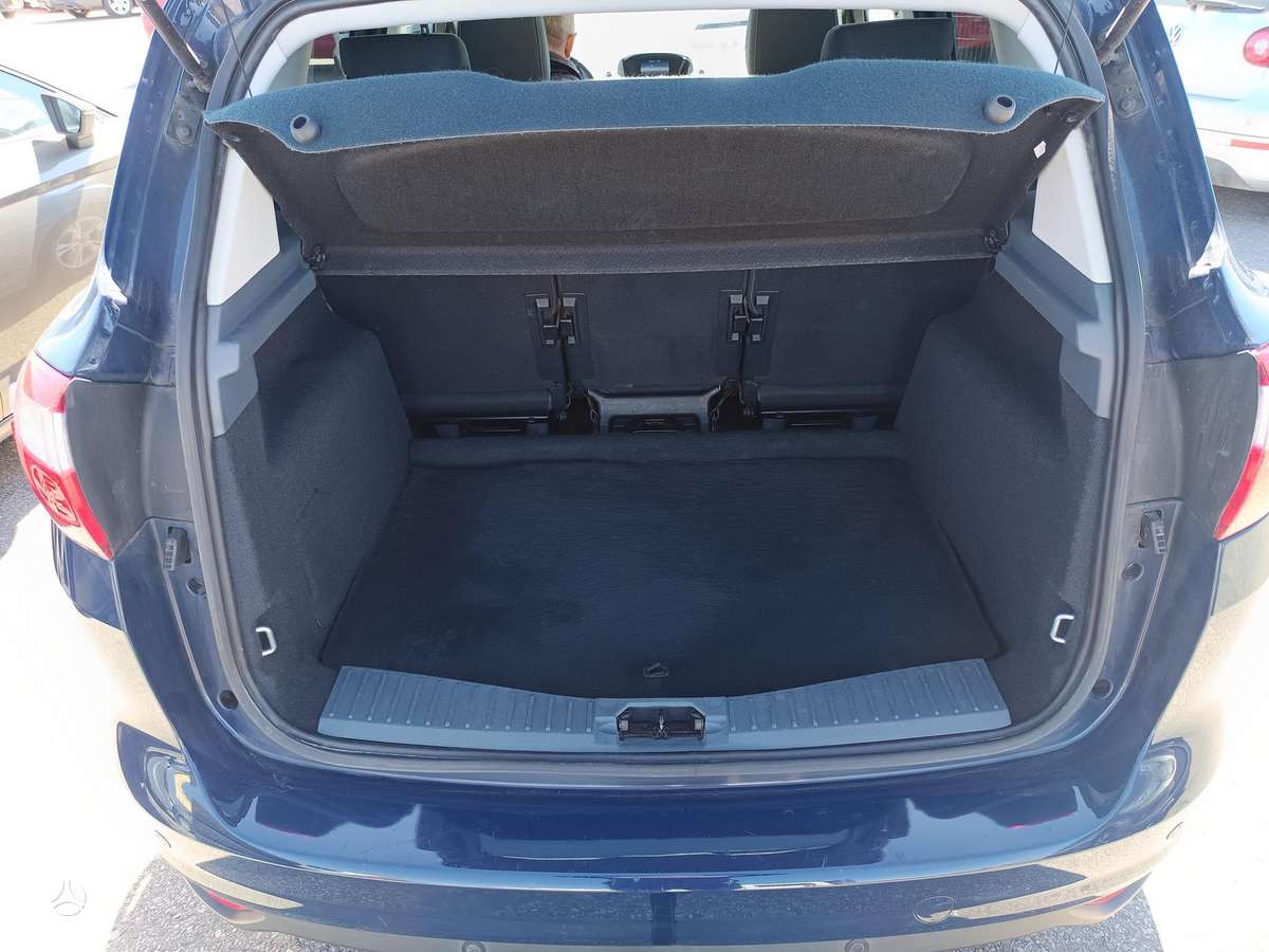 Ford C-MAX 2013 — фото 14