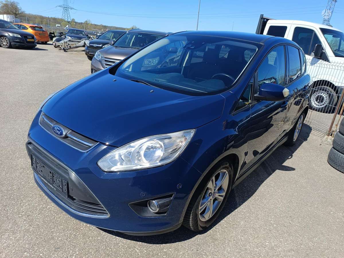 Ford C-MAX 2013 — вигляд ззаду