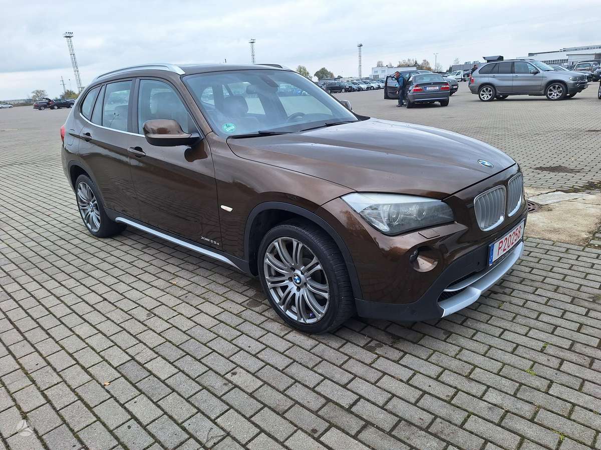 BMW X1 2010 — vehicle for AFU Ukraine