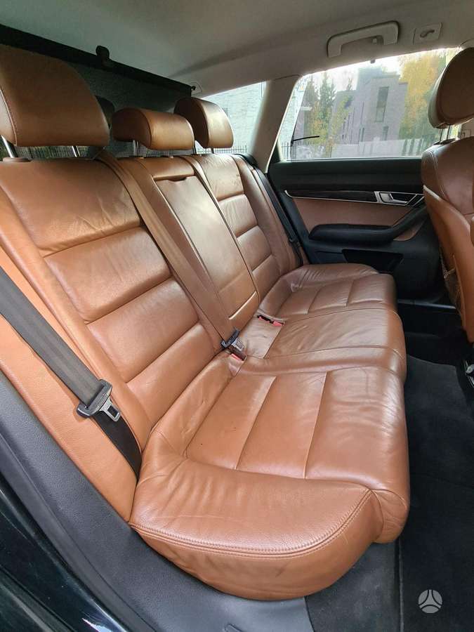 Audi A6 2009 — photo 31