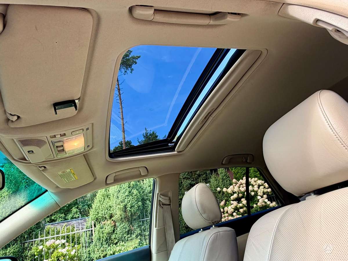 Lexus RX 2006 — photo 19