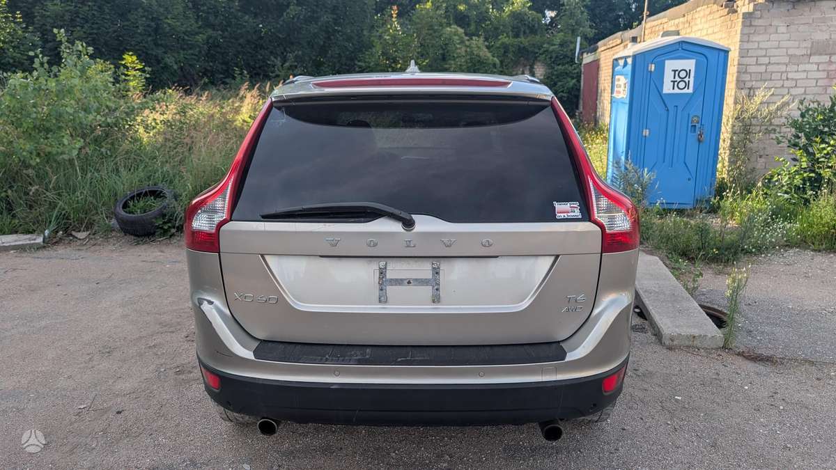 Volvo XC60 2013 — photo 7