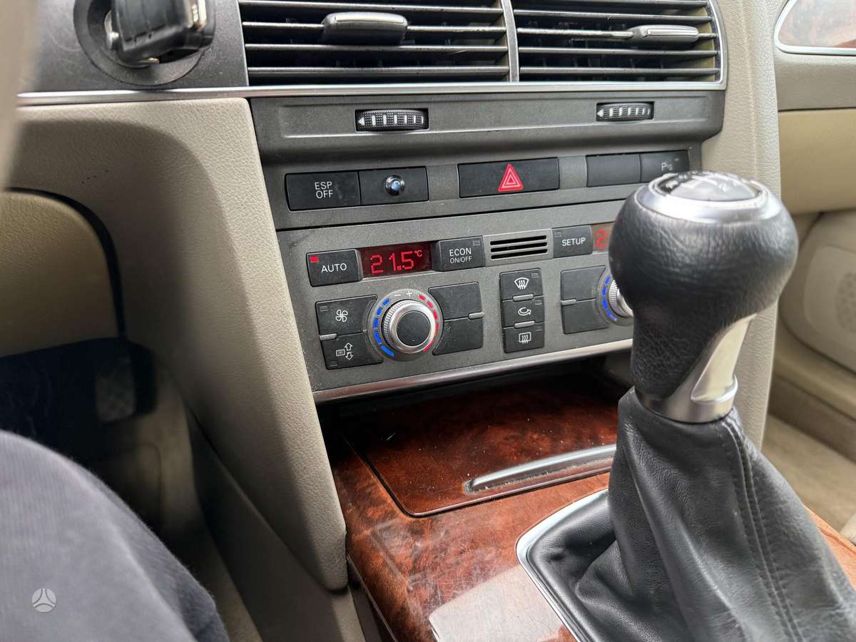 Audi A6 2006 — photo 11