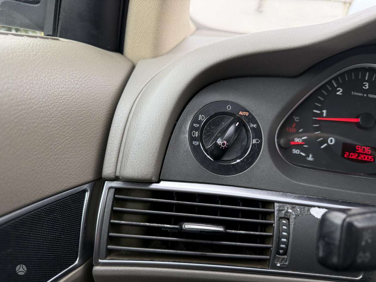 Audi A6 2006 — photo 13