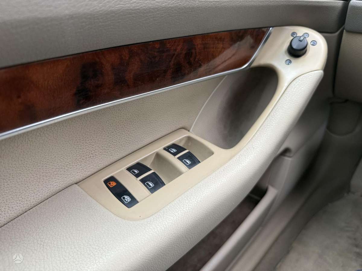 Audi A6 2006 — photo 14