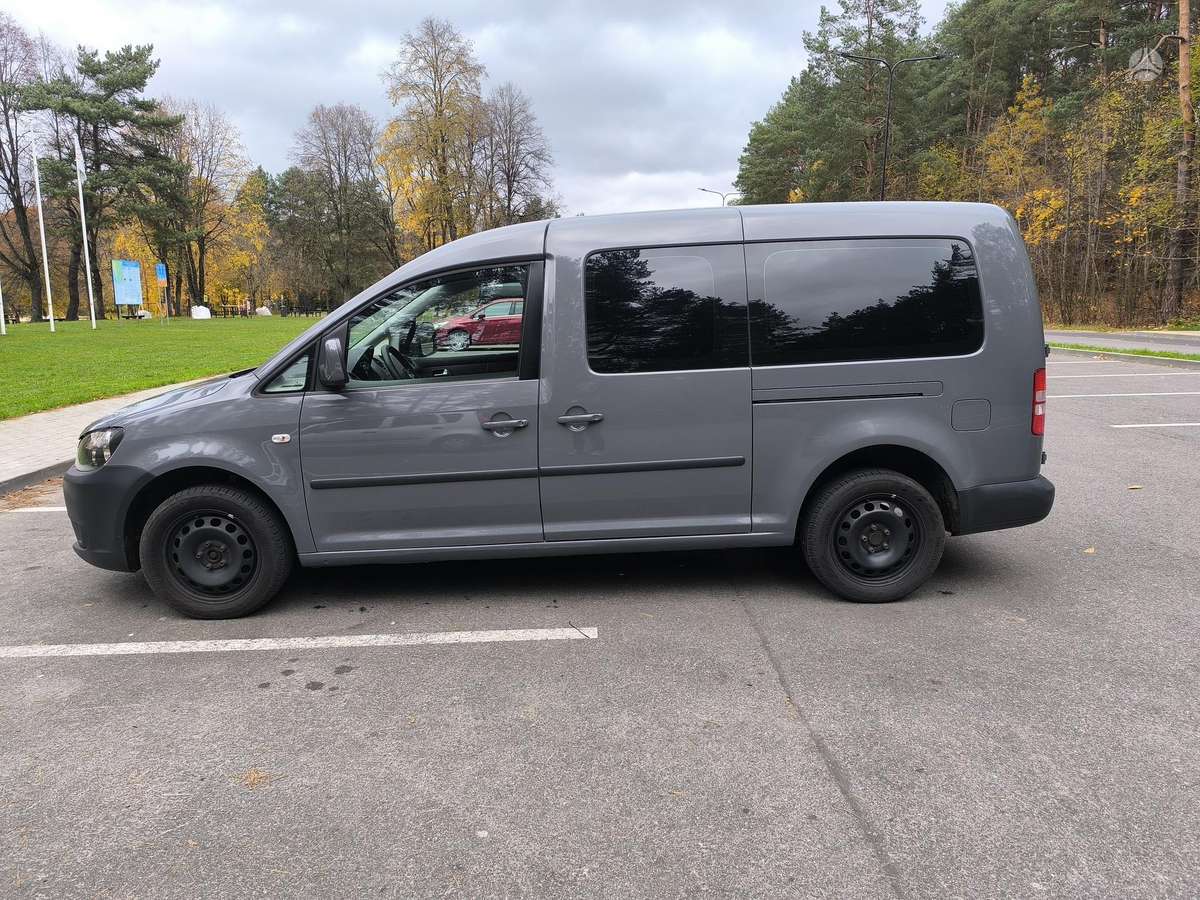 Volkswagen Caddy 2012 — photo 11
