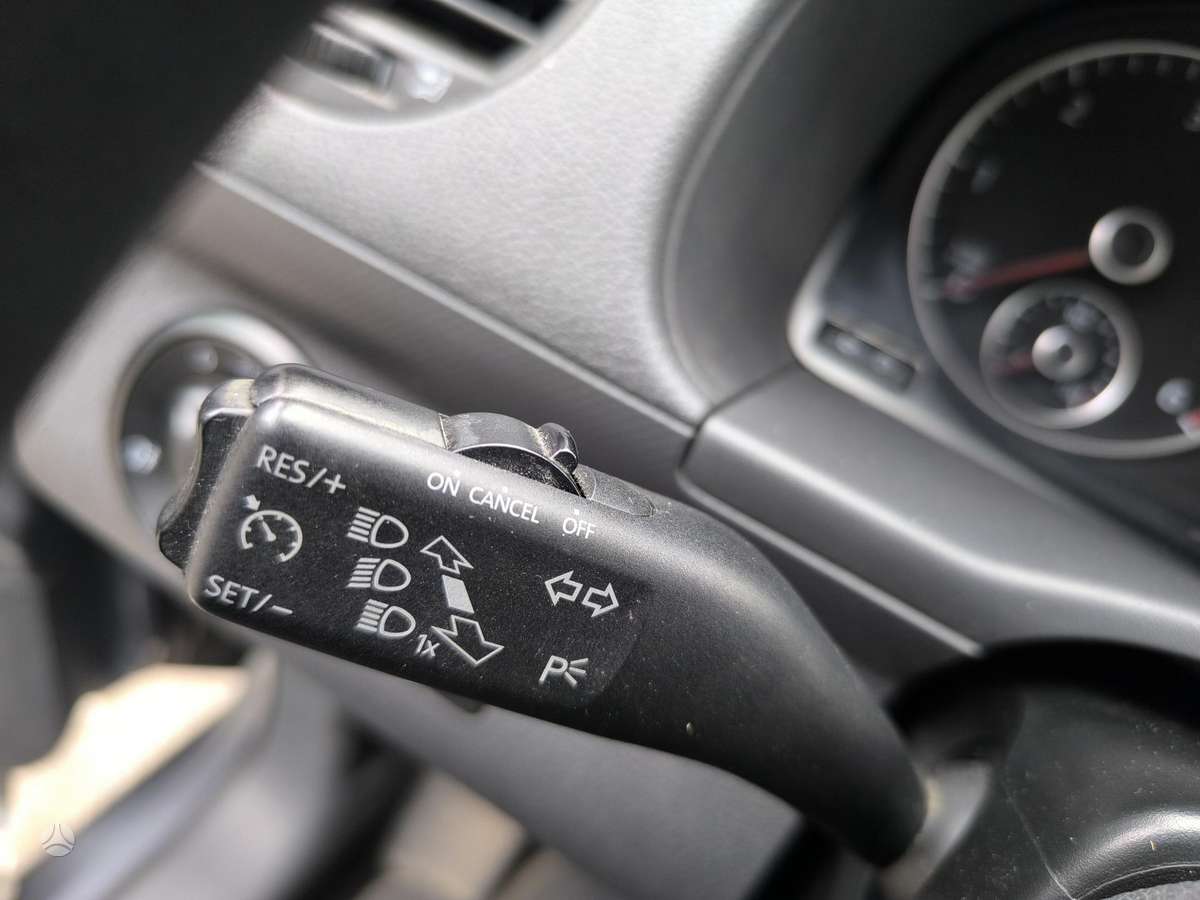 Volkswagen Caddy 2012 — photo 28