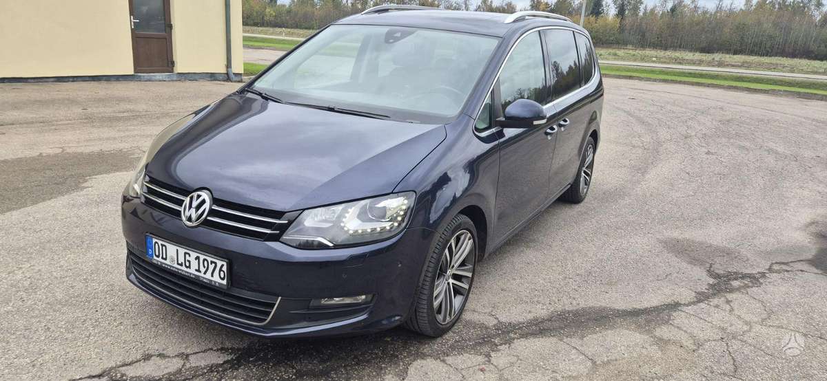 Volkswagen Sharan 2014 — interior