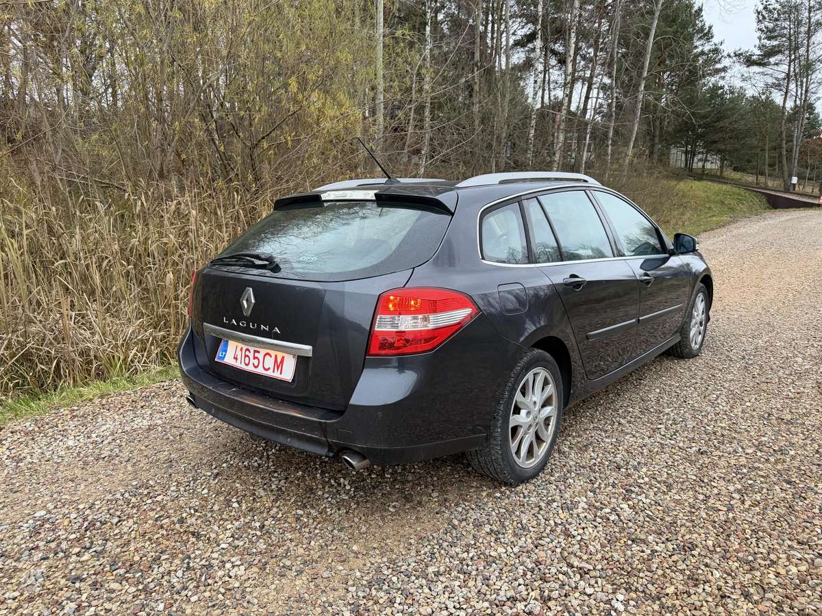 Renault Laguna 2009 — двигун 1995 cm³, 150 HP (110kW)