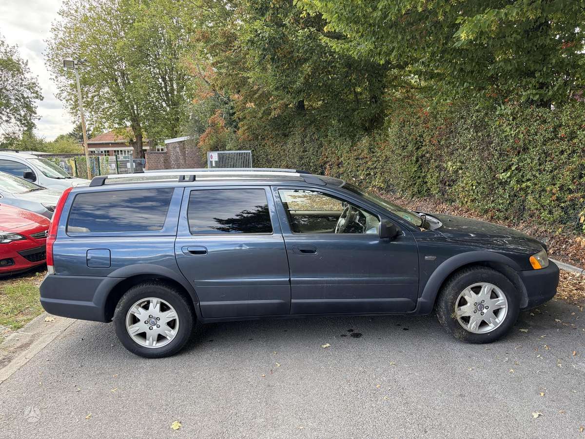 Volvo XC70 2007 — двигун 2400 cm³, 163 HP (120kW)