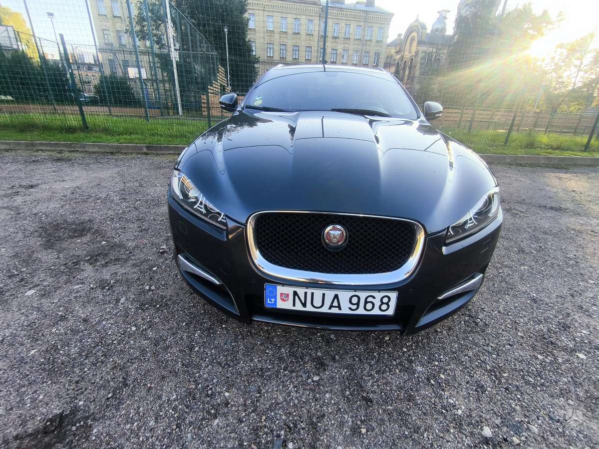 Jaguar XF 2014 — фото 6