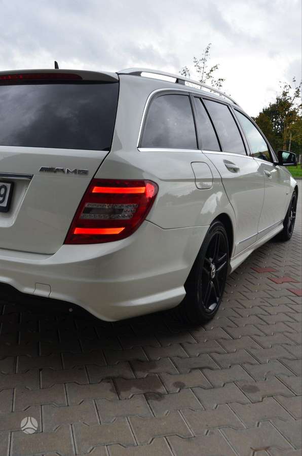 Mercedes-Benz C220 2012 — vehicle for AFU Ukraine