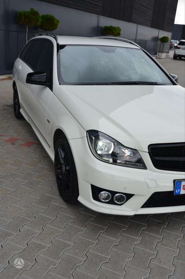 Mercedes-Benz C220 2012 — engine 2143 cm³, 170 HP (125kW)