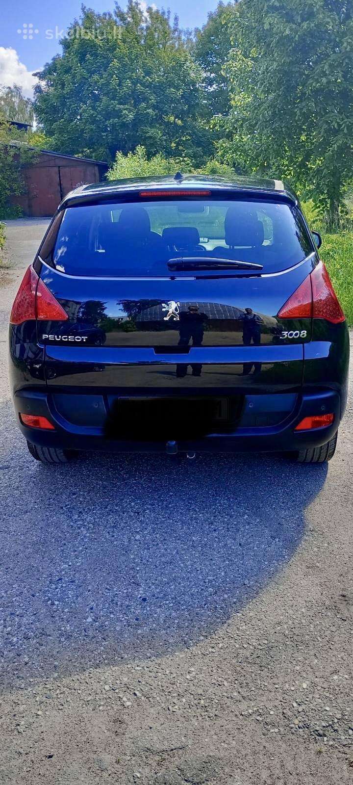 Peugeot 3008 2010 — вигляд ззаду