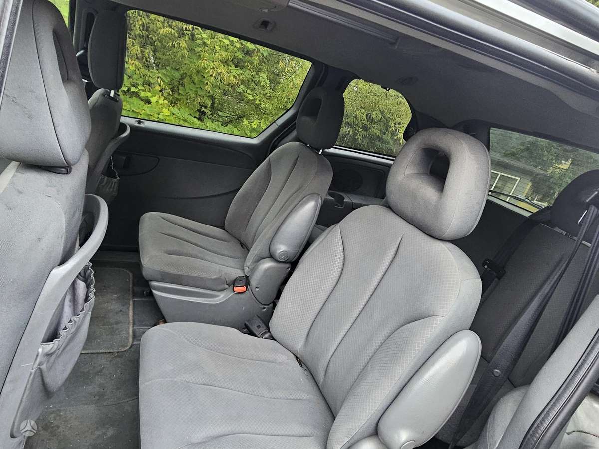Chrysler Voyager 2008 — photo 7
