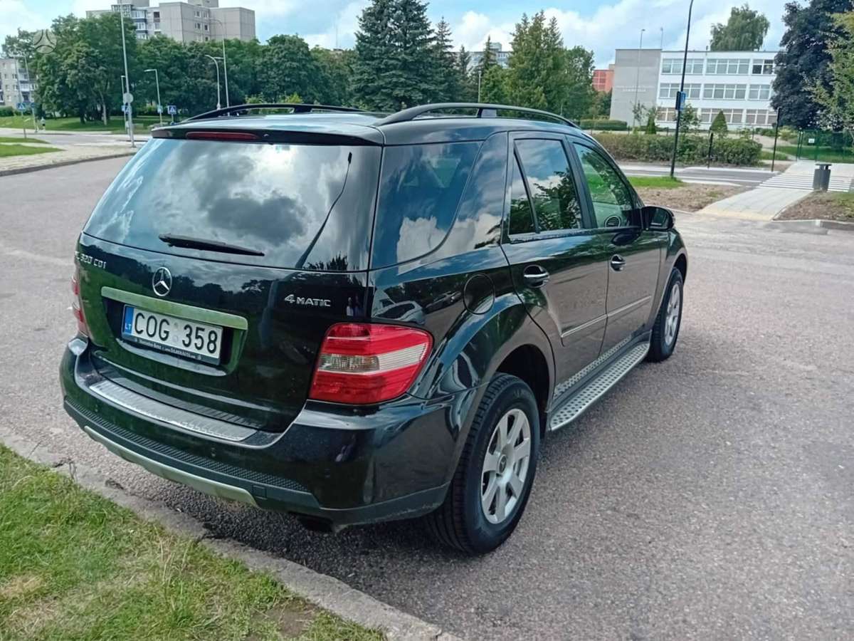 Mercedes-Benz 320 2007 — photo 5