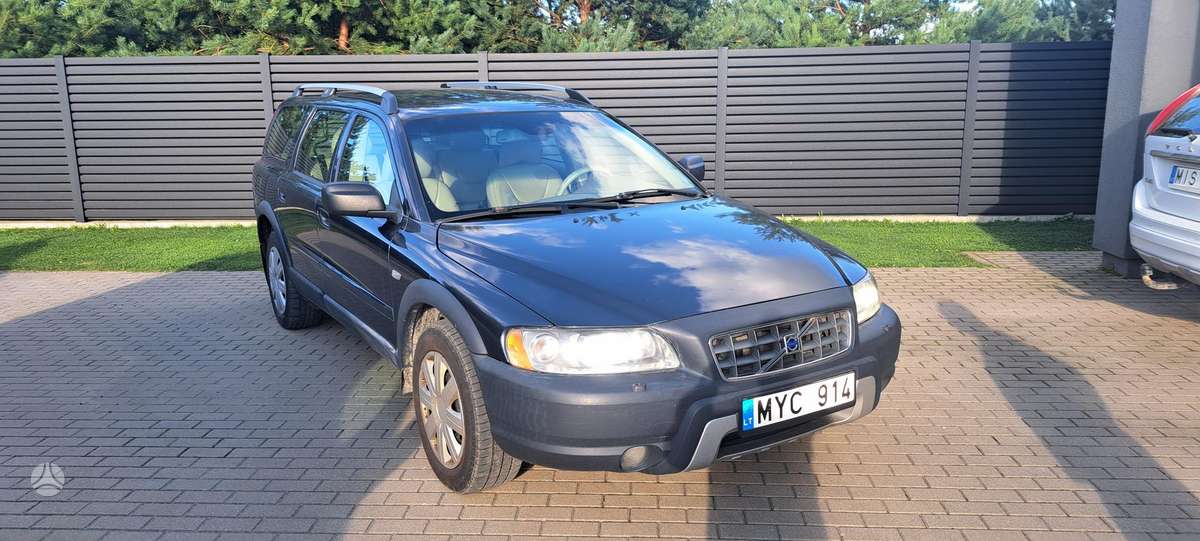 Volvo XC70, 2005 — vehicle for AFU from Europe