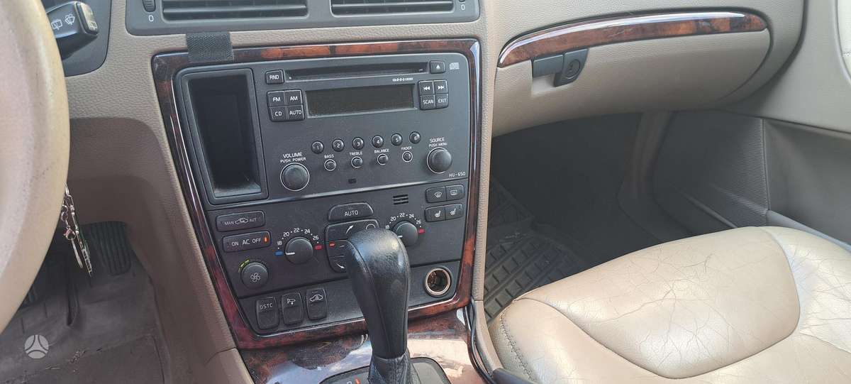 Volvo XC70 2005 — photo 10