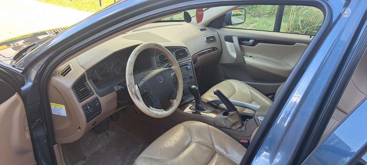 Volvo XC70 2005 — photo 12