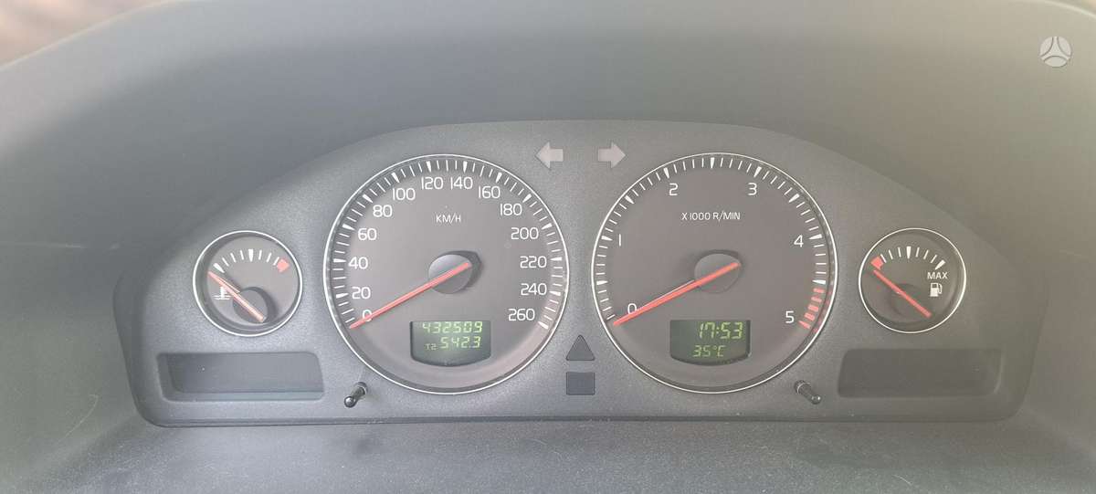 Volvo XC70 2005 — photo 8