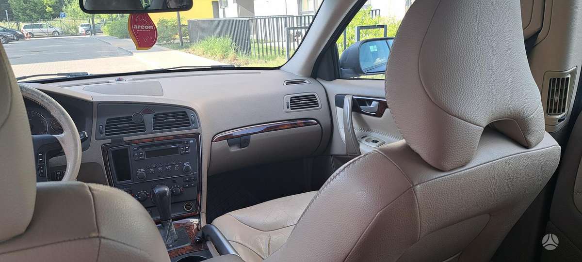 Volvo XC70 2005 — photo 9