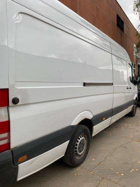 Mercedes-Benz Sprinter 2012 — салон