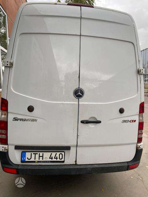 Mercedes-Benz Sprinter 2012 — двигун 2143 cm³, 129 HP (95kW)