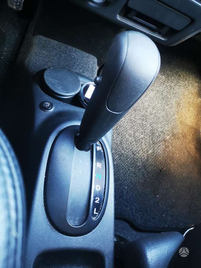 Daihatsu Materia 2007 — photo 8