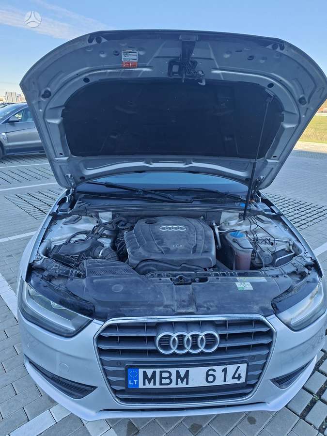 Audi A4 2013 — photo 15