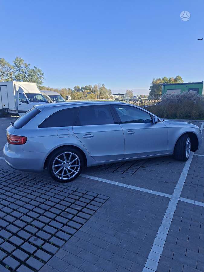 Audi A4 2013 — photo 6