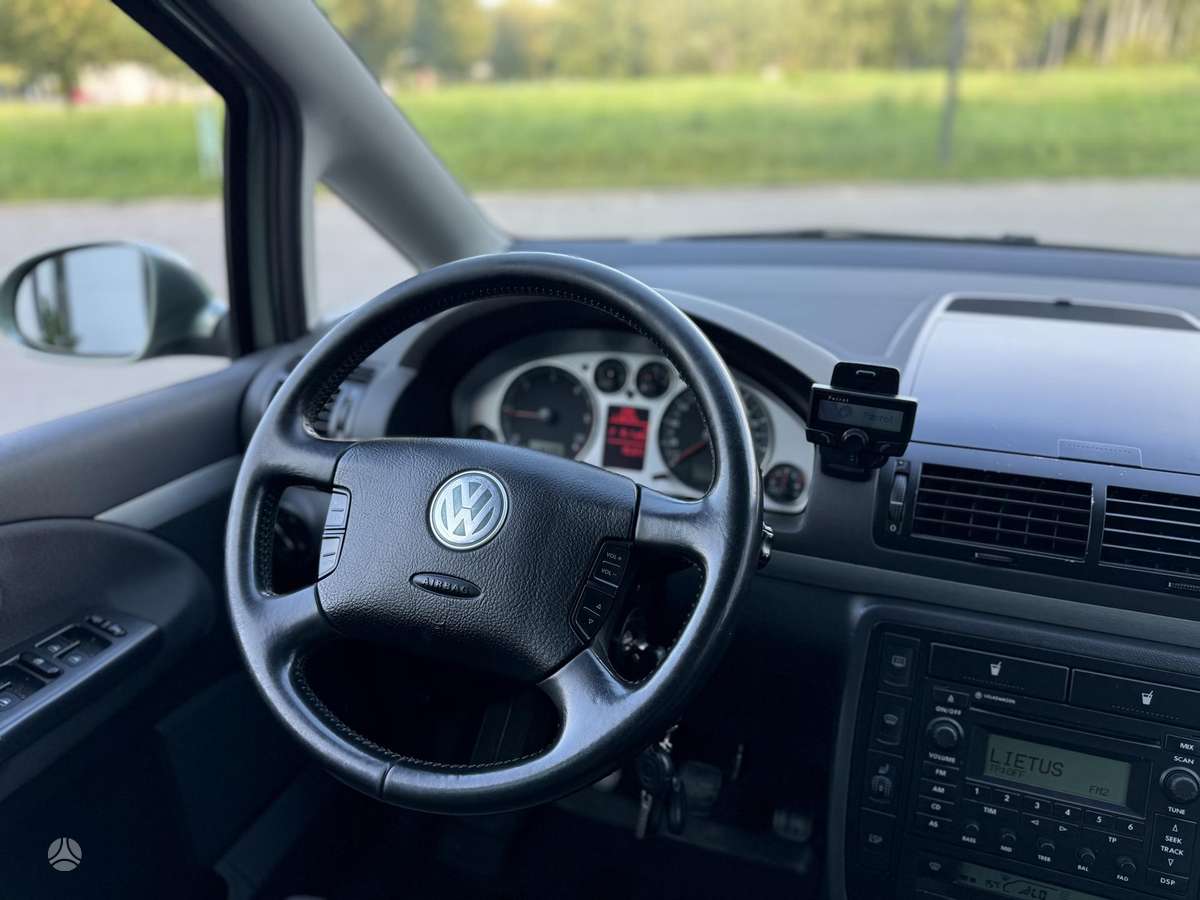 Volkswagen Sharan 2004 — photo 20