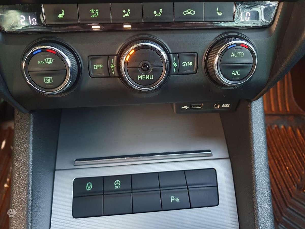 Skoda Octavia 2015 — photo 11