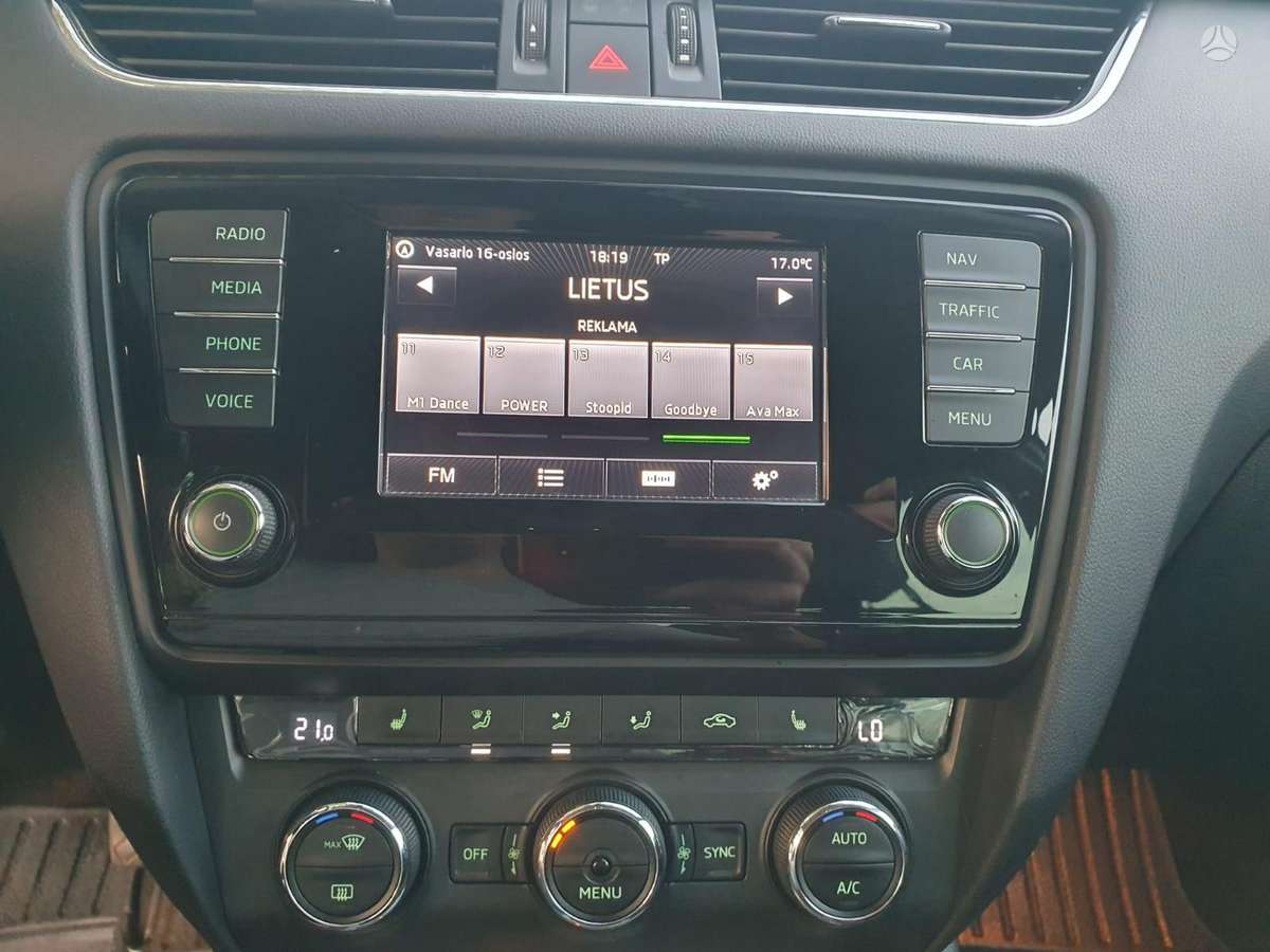 Skoda Octavia 2015 — photo 12