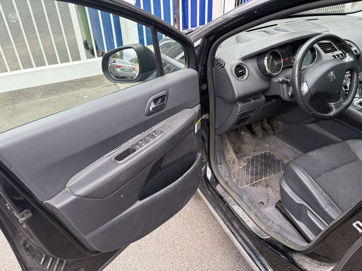 Peugeot 3008 2014 — photo 12