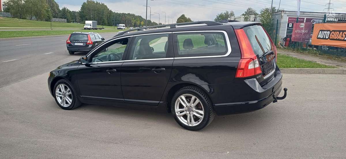 Volvo V70 2013 — photo 6