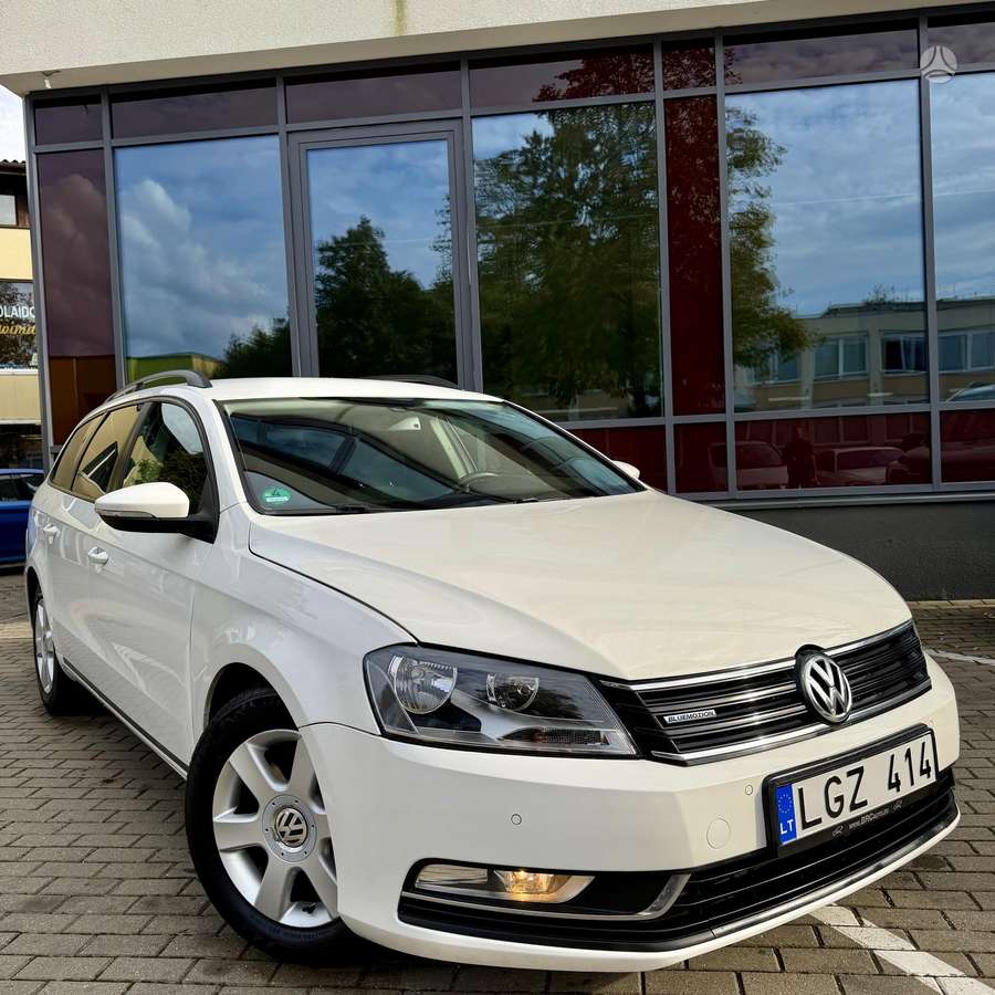 Volkswagen Passat 2012 — двигун 2000 cm³, 105 HP (77kW)
