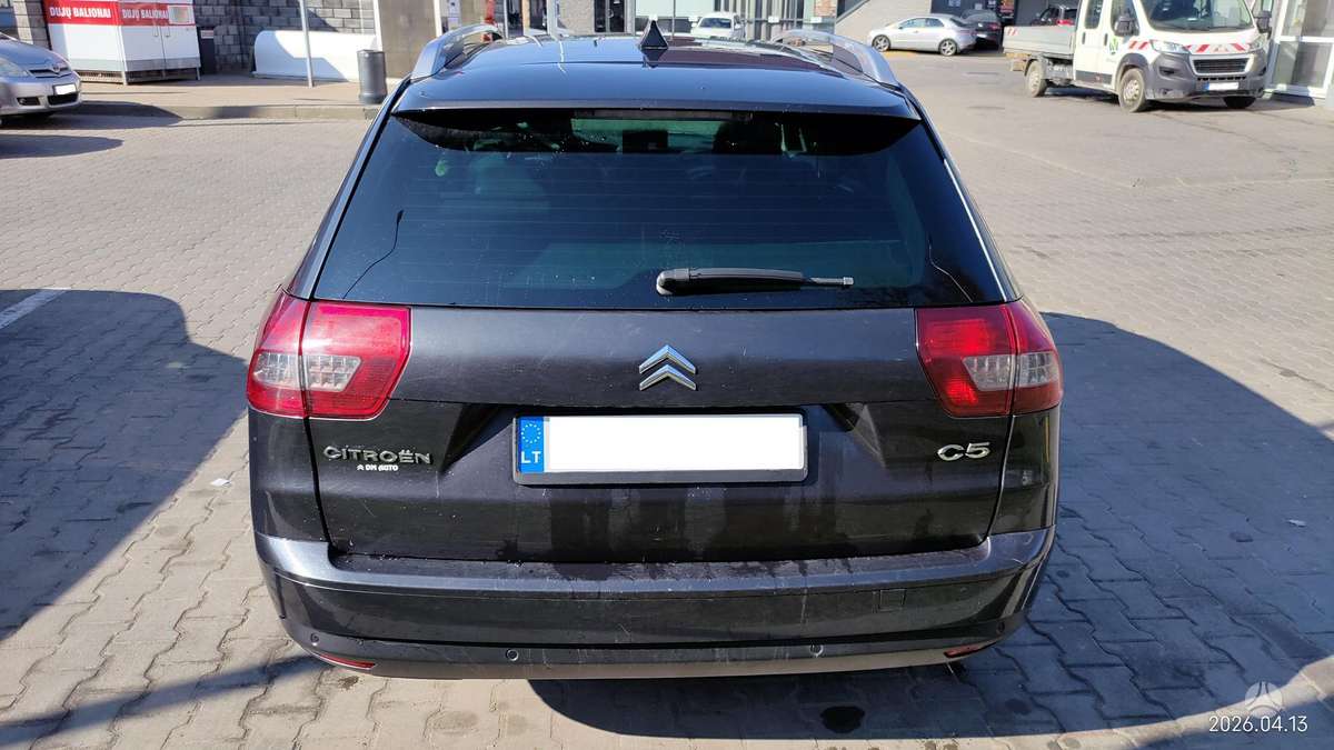 Citroen C5 2011 — interior