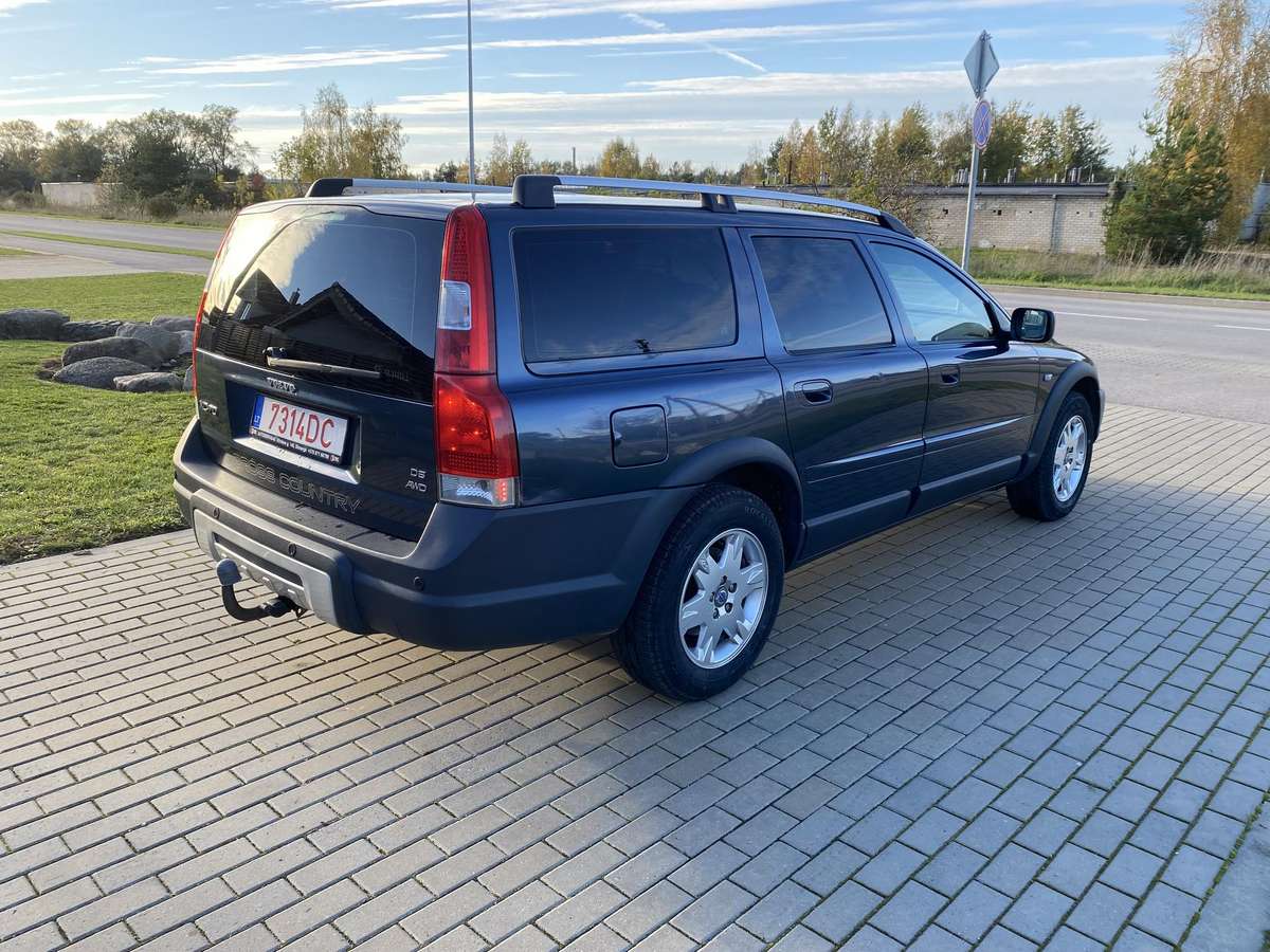 Volvo XC70 2007 — салон