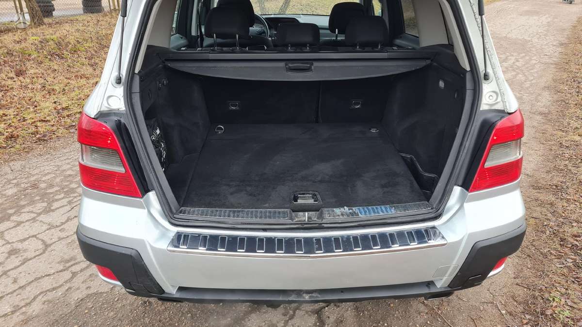 Mercedes-Benz GLK320 2008 — photo 13